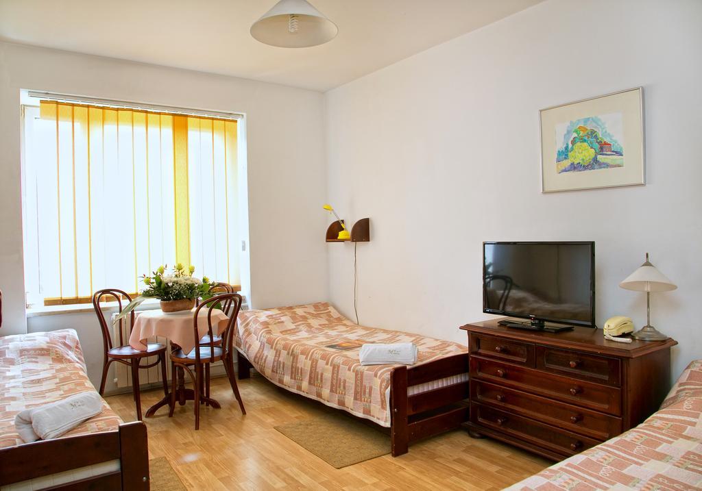 Hotel Monttis Sucha Beskidzka Værelse billede