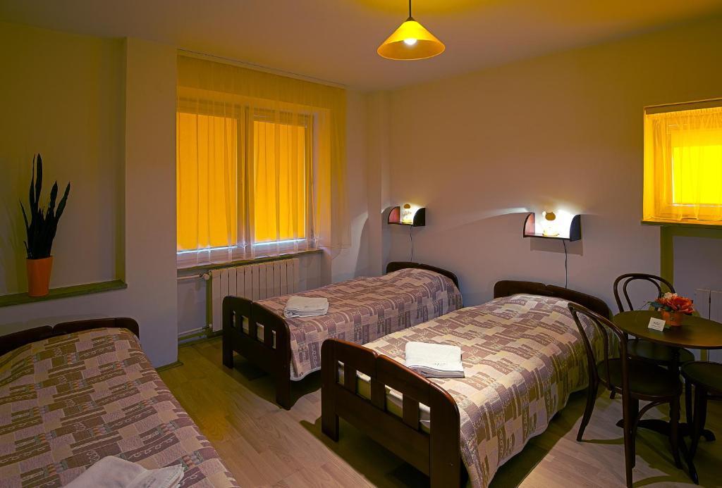 Hotel Monttis Sucha Beskidzka Værelse billede